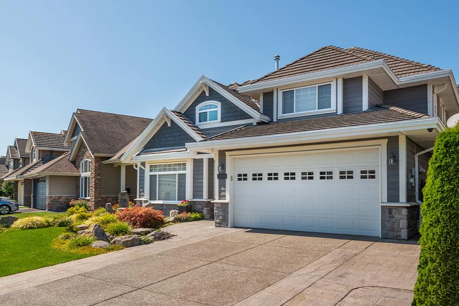 large family home in rhode island that shows what typer of house someone might downsize from